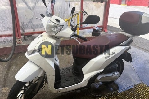 Yamaha Majesty 125 2004