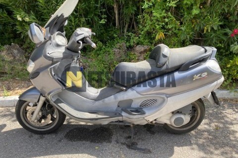 Yamaha Majesty 125 2001