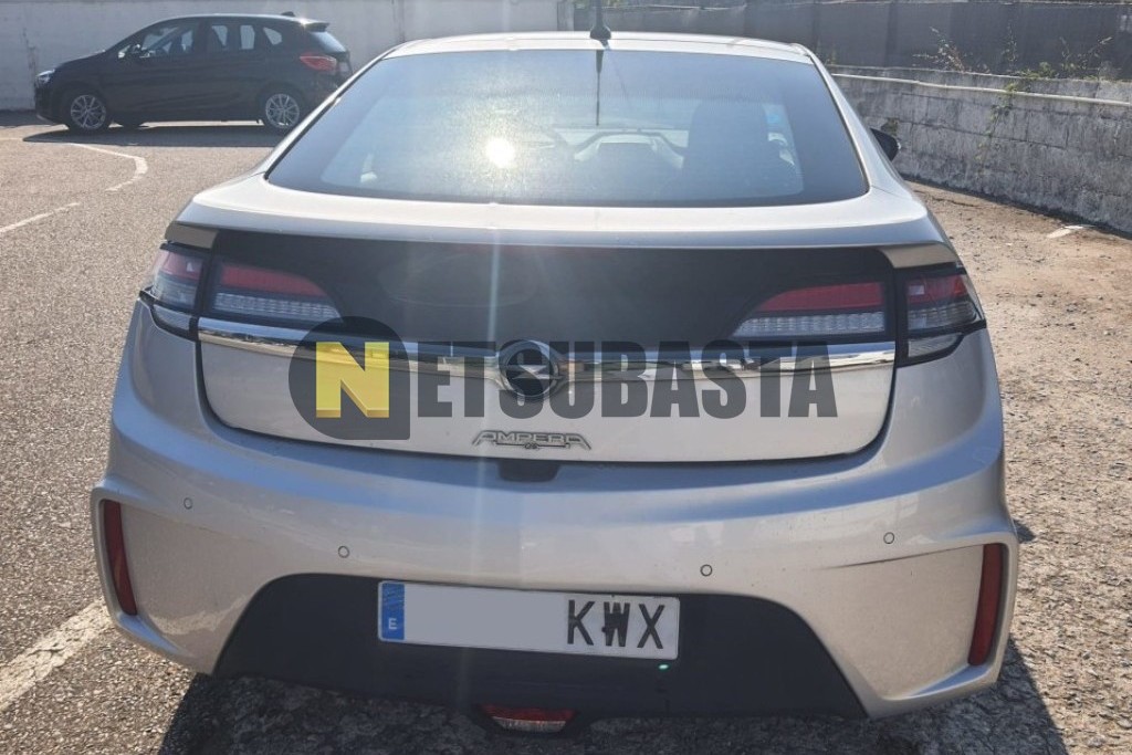 Opel Ampera 1.4 2012