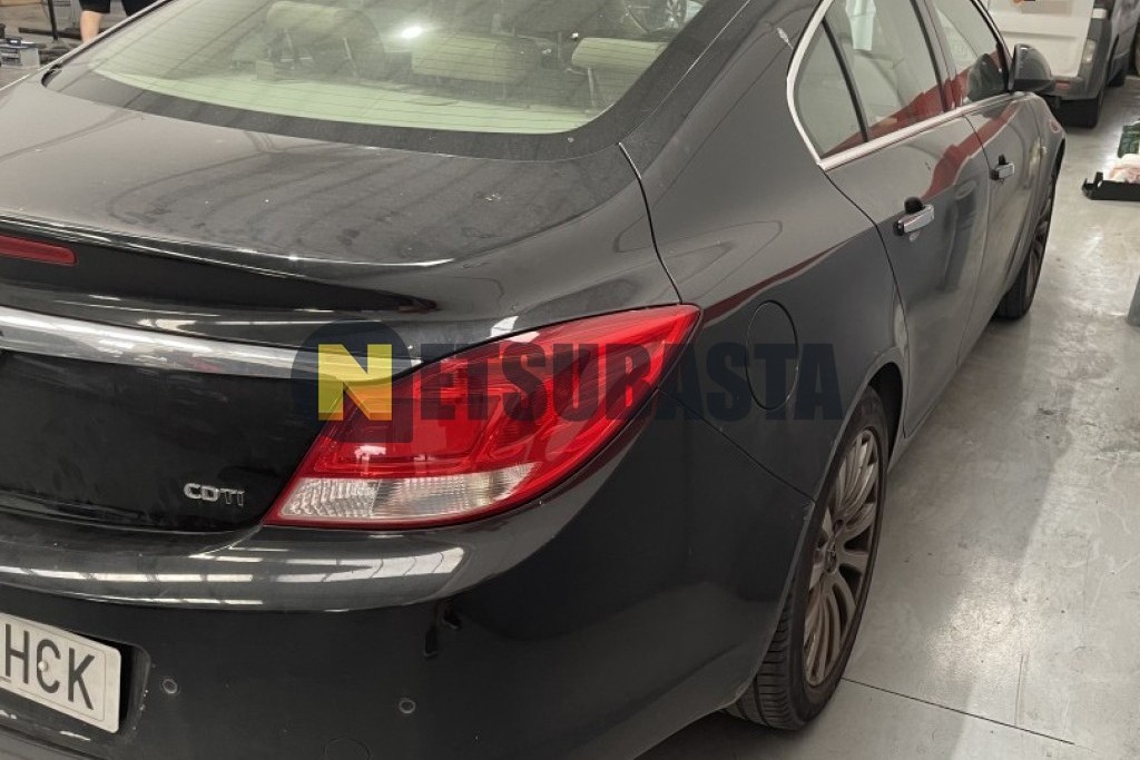 Opel Insignia 2.0 CDTI 2011