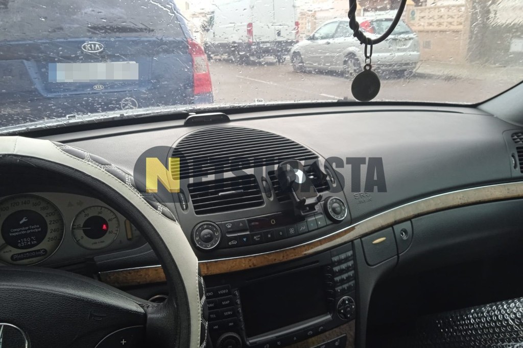 Mercedes-Benz E 320 CDI Familiar 2003