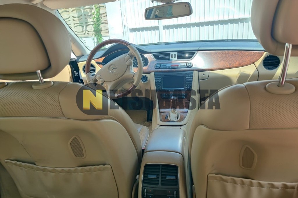 Mercedes-Benz CLS 350 2005