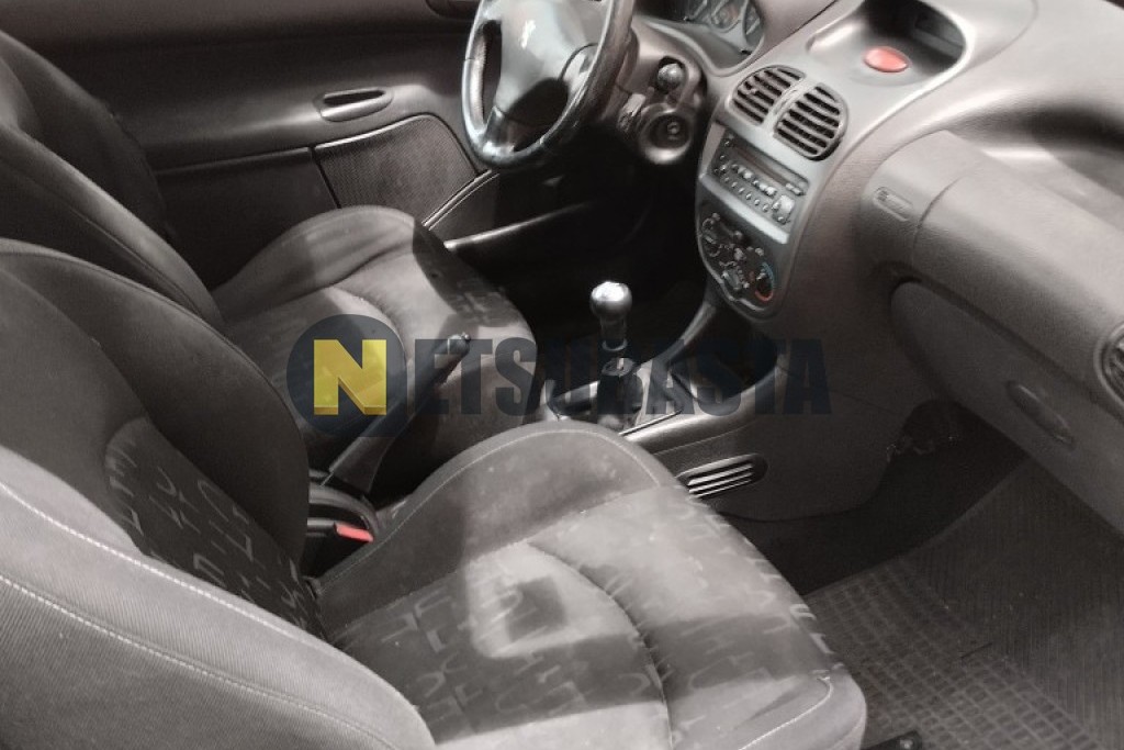 Peugeot 206 1.4i 2001