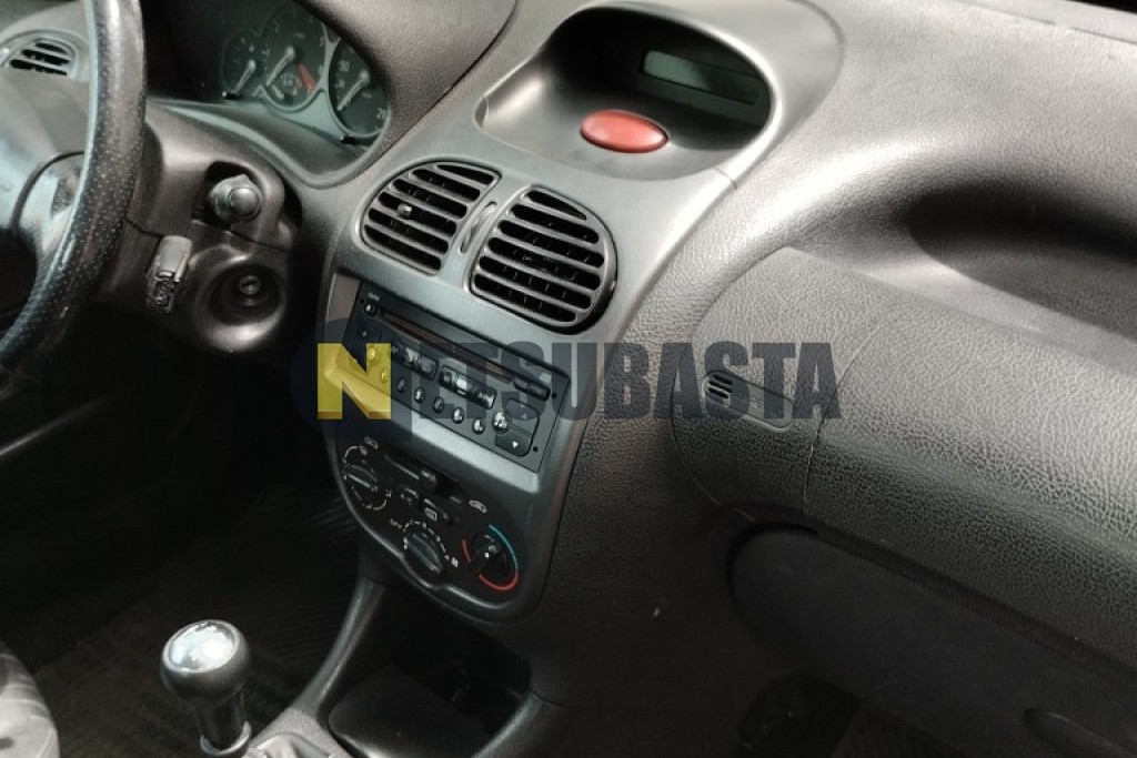 Peugeot 206 1.4i 2001