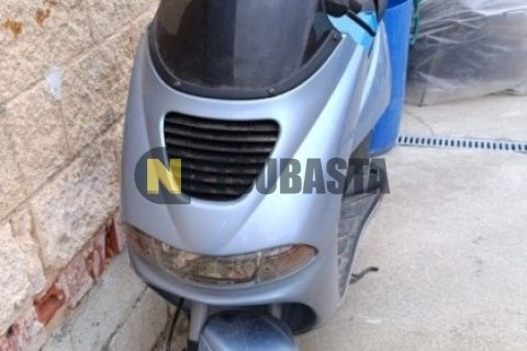 Yamaha Majesty 125 2001