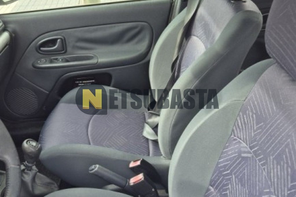Renault Clio 1.5 dCi 2003
