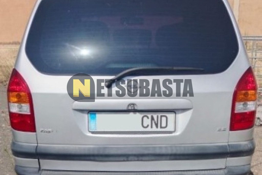 Opel Zafira 2.2 16V 2003