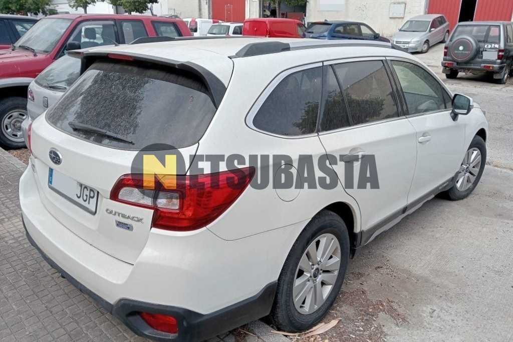 Subaru Outback 2.0 D Lineartronic 2015