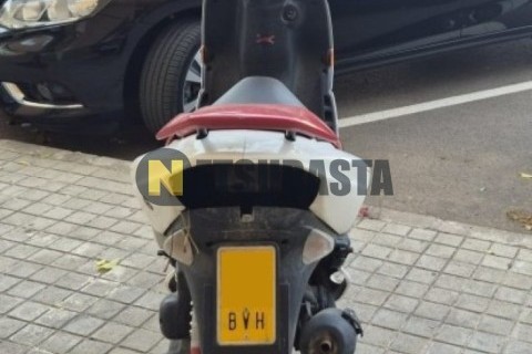 Suzuki GS 500 F 2008