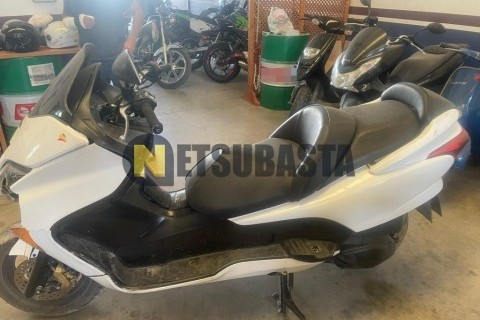 Vespa GTS 125 2008