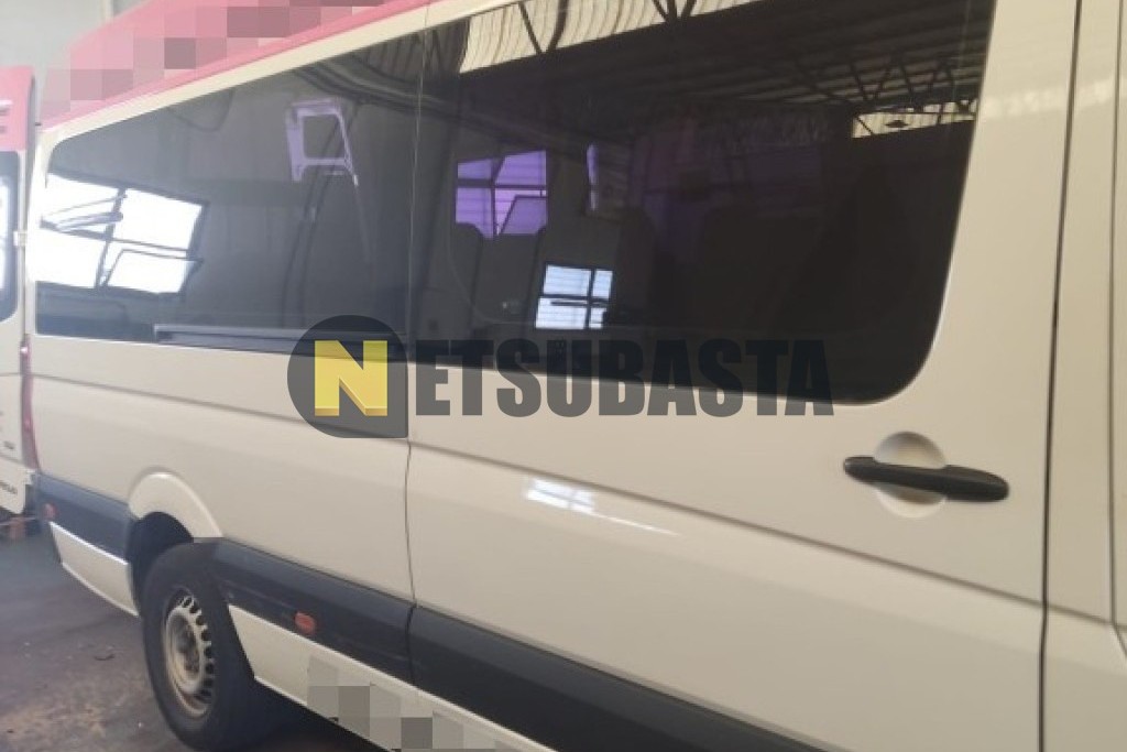 Volkswagen Crafter 2.5 TDI Autobús 2010