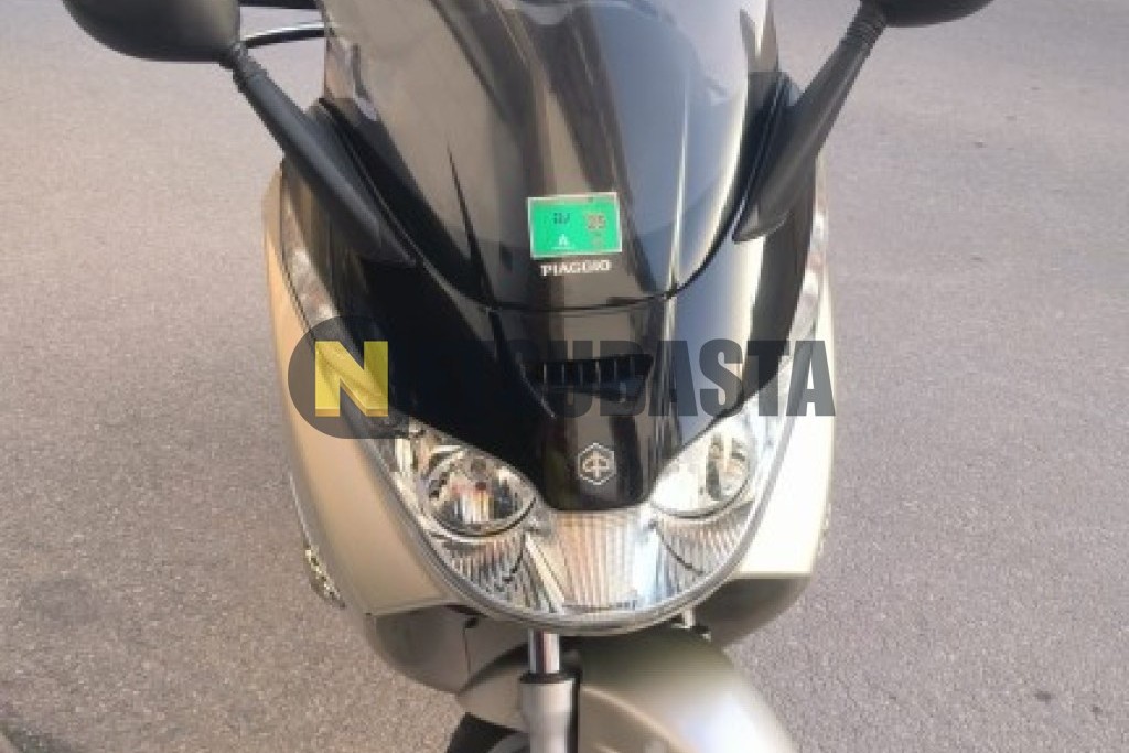 Piaggio X8 200 2005