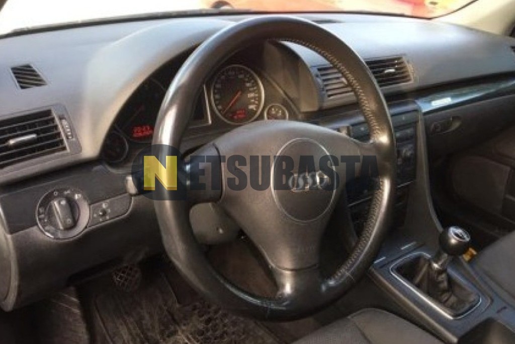 Audi A4 1.8 T quattro 2003