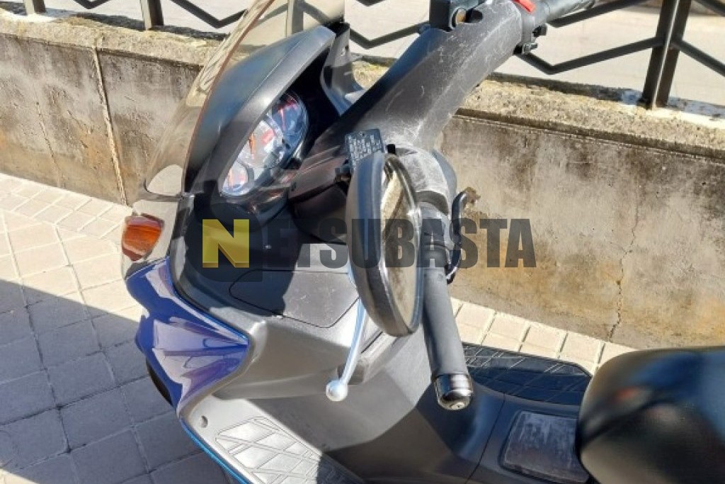 Suzuki BURGMAN 150 2002