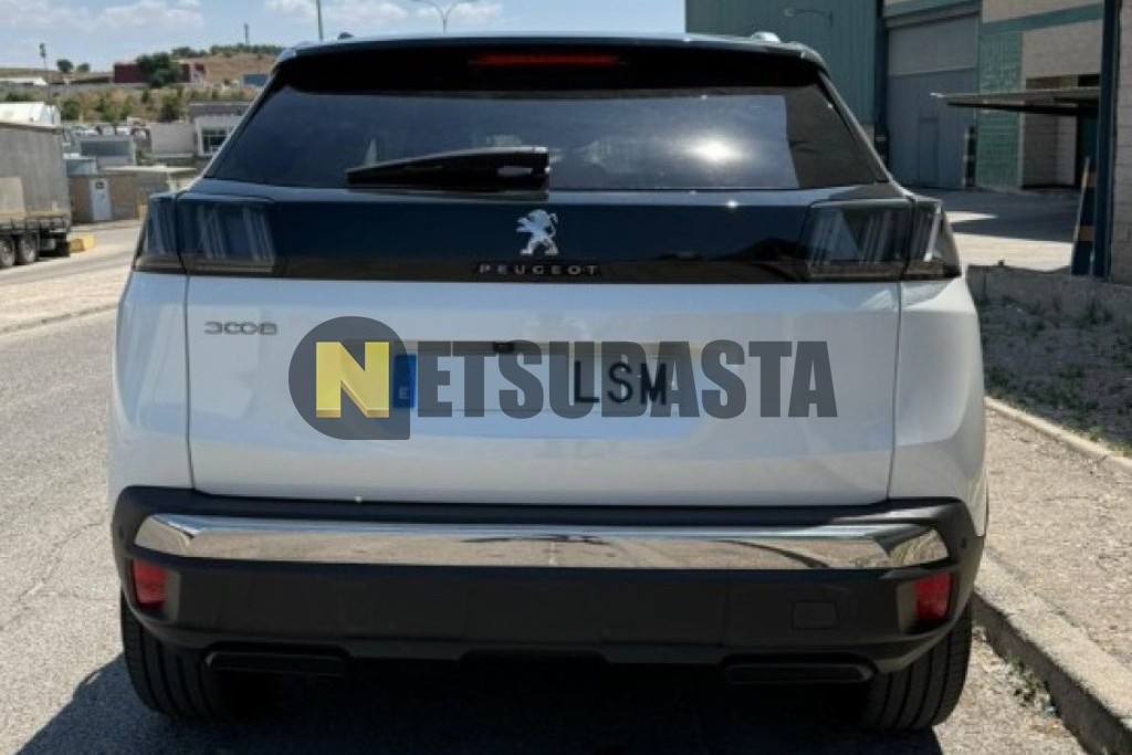 Peugeot 3008 1.5 BlueHDi EAT8 2021