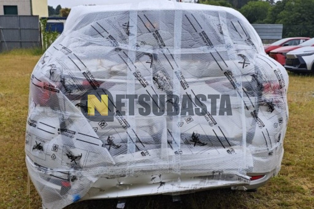Toyota Avensis Touring Sports 150D 2015
