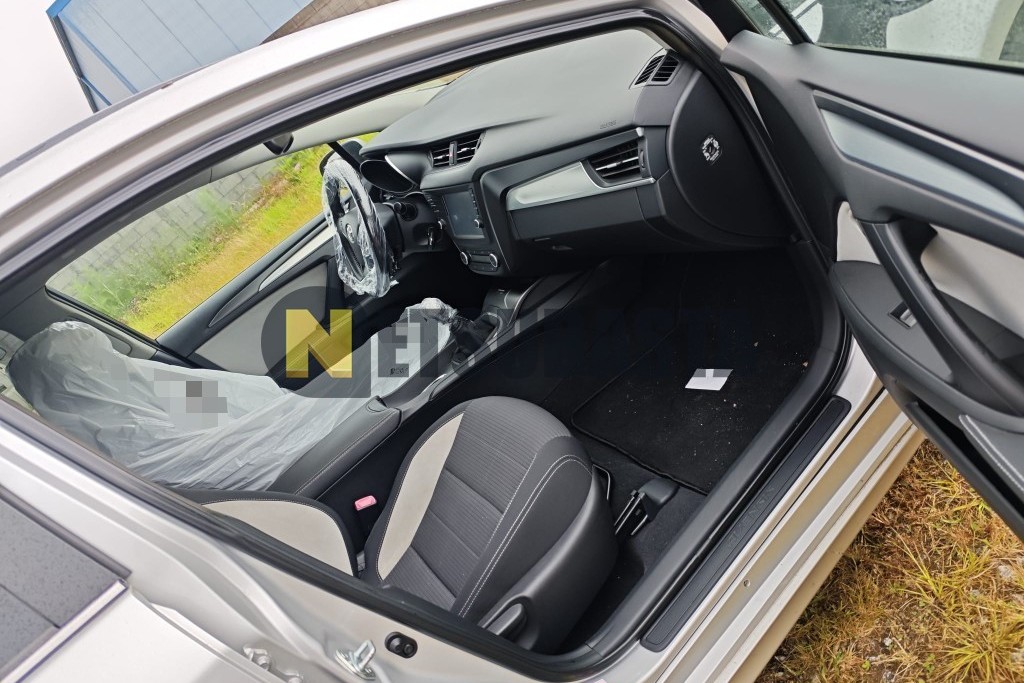 Toyota Avensis Touring Sports 150D 2015