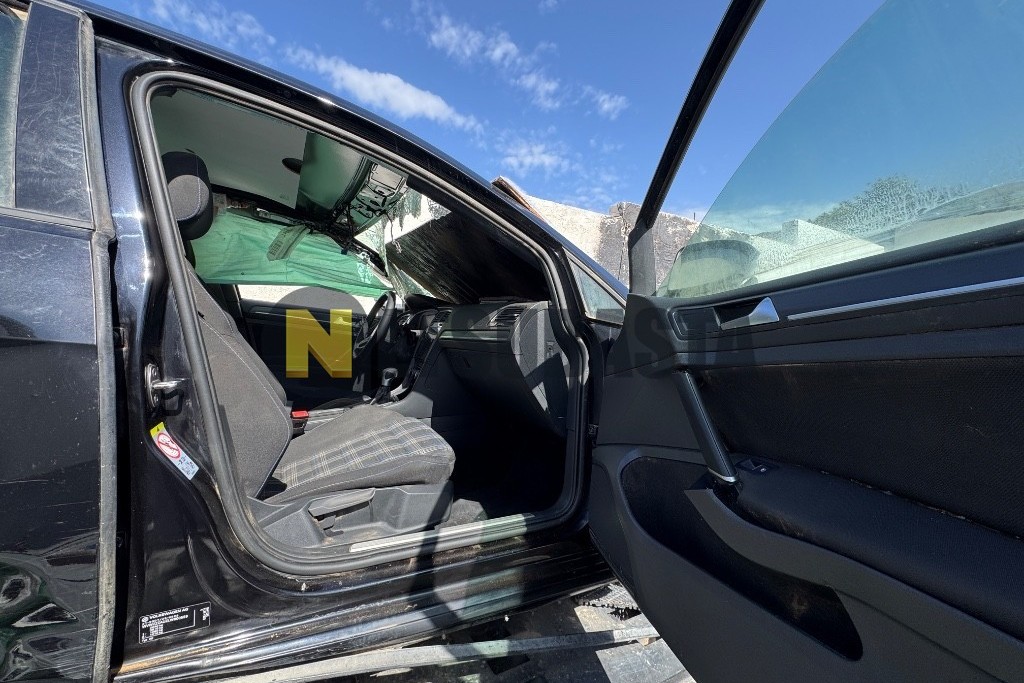 Volkswagen Golf GTE 1.4 TSI e-Power 2020