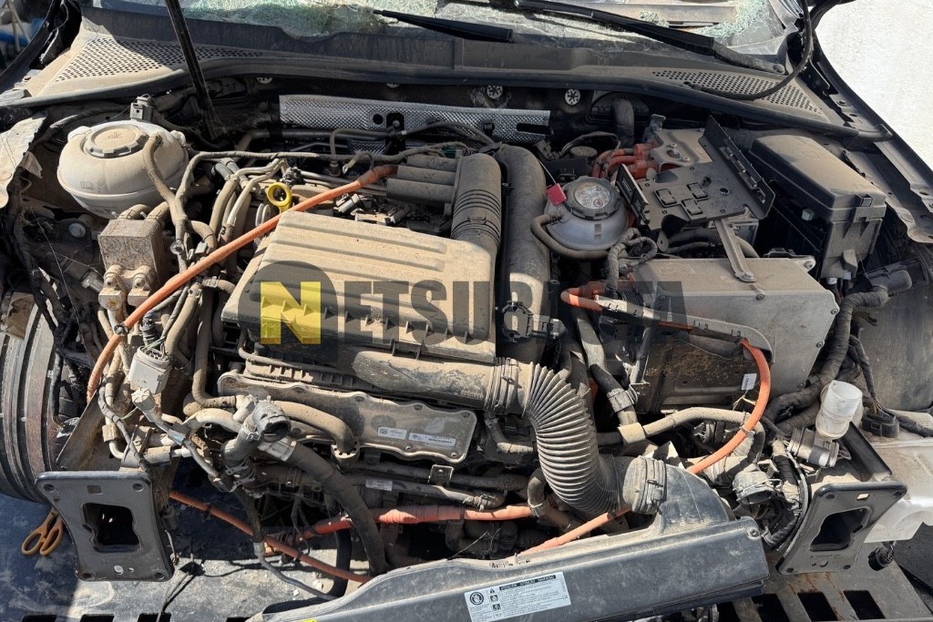 Volkswagen Golf GTE 1.4 TSI e-Power 2020