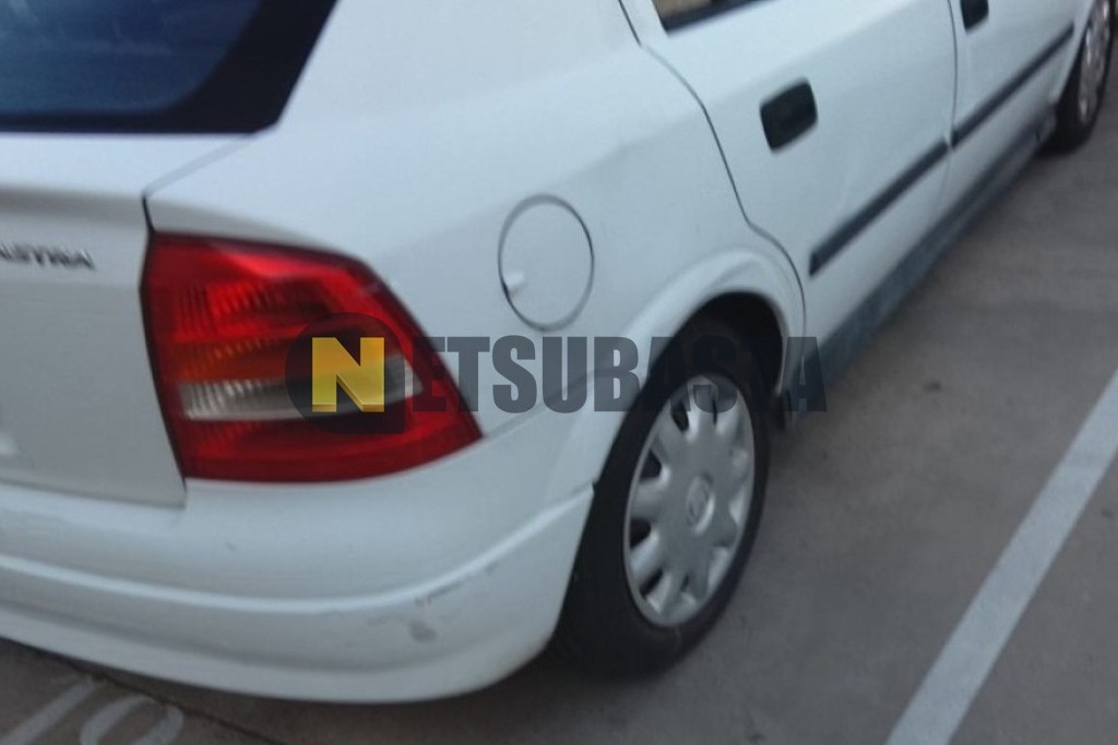Opel Astra 2.0 DTi 2001