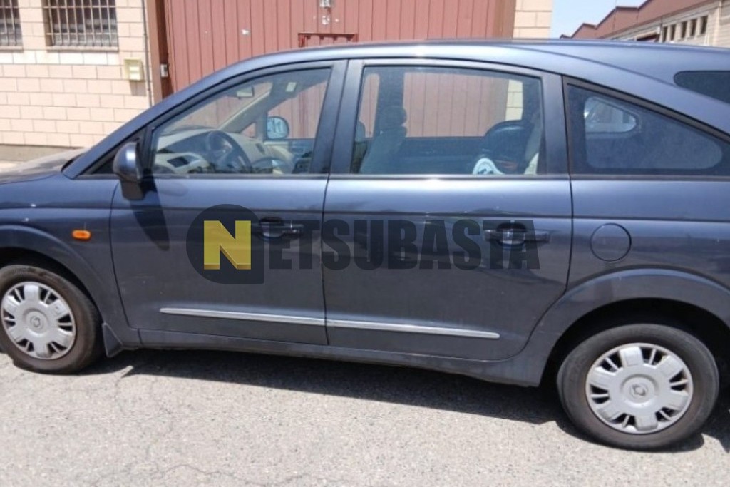 SsangYong Rodius 270Xdi 2010
