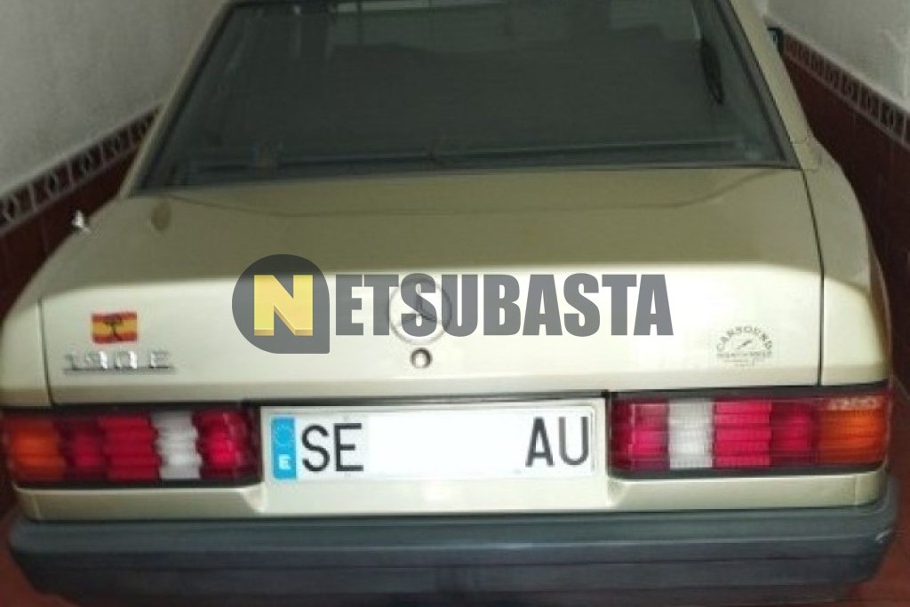 Mercedes-Benz 190 E 1988