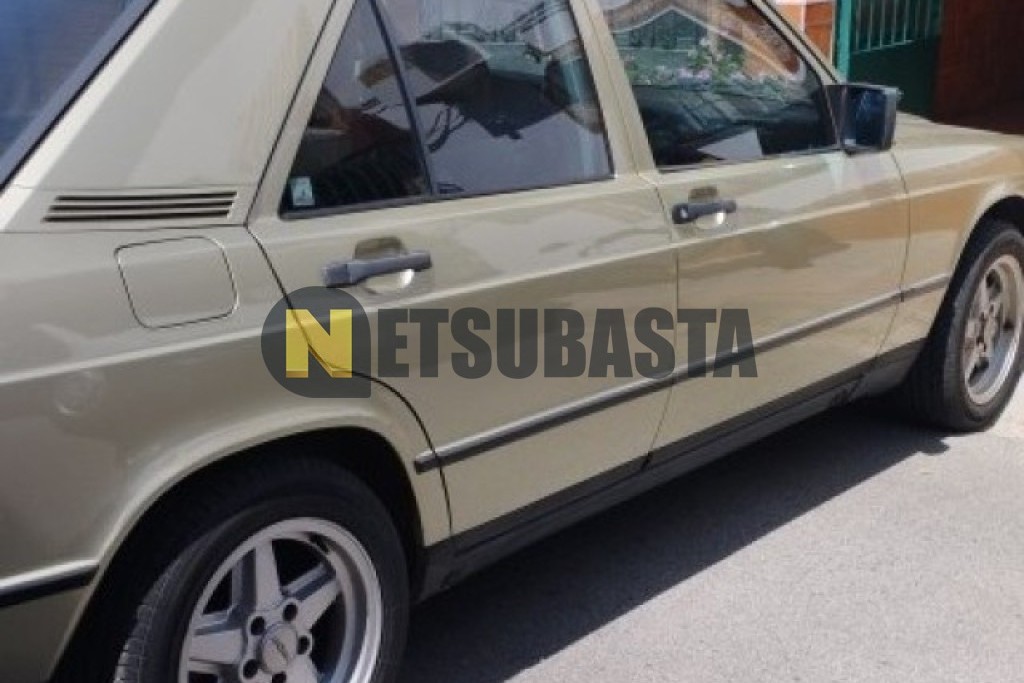 Mercedes-Benz 190 E 1988