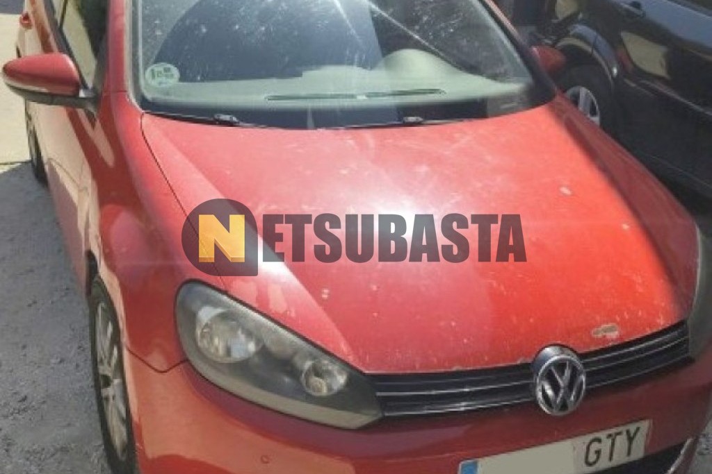 Volkswagen Golf 1.6 TDI DSG 7 vel. 2010