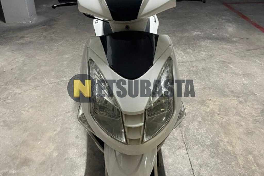 Riya Matrix 125 2015