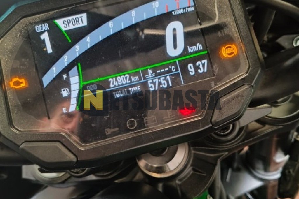 Kawasaki Z 900 2023