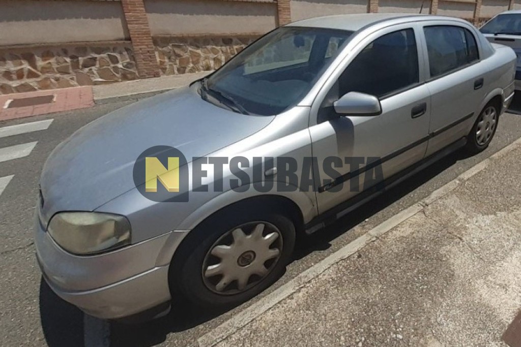 Opel Astra 2.0 DI 16v 1999