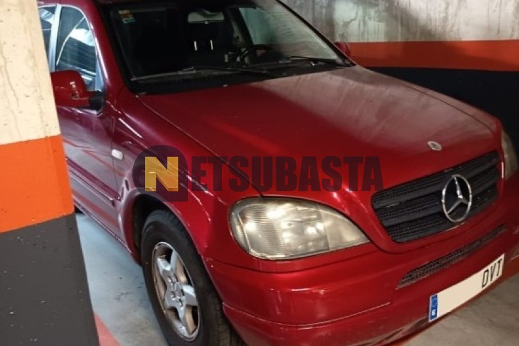 Mercedes-Benz ML 270 CDI 2001