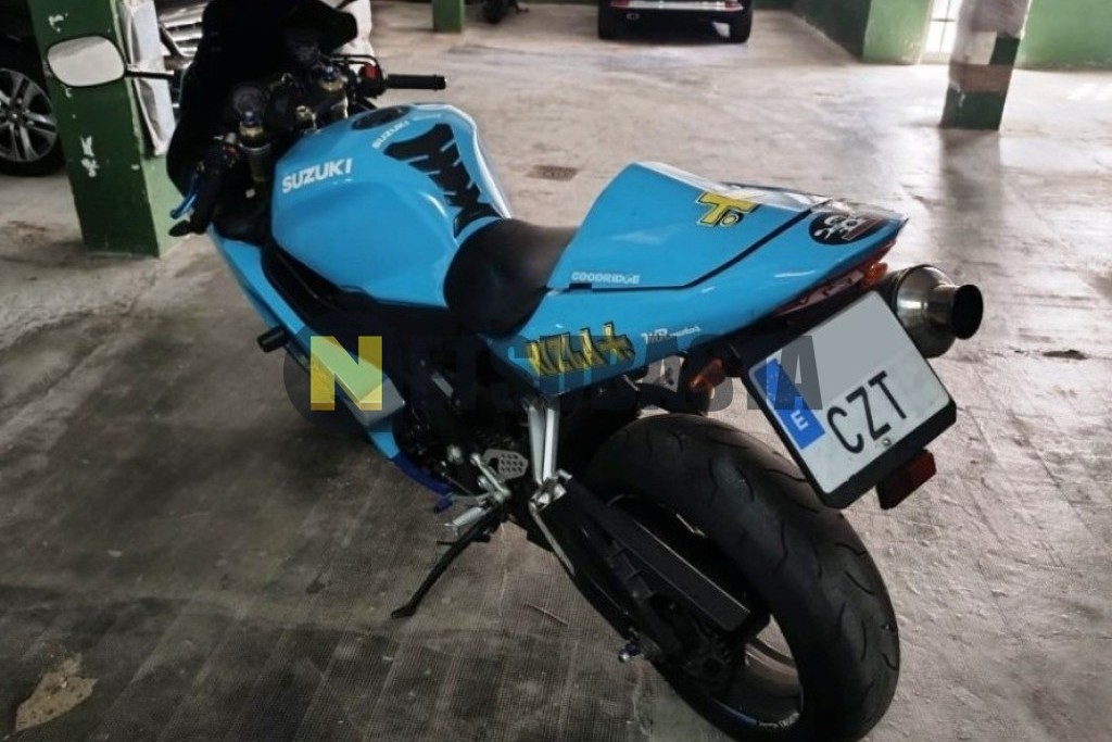 Suzuki GSX R600 2004