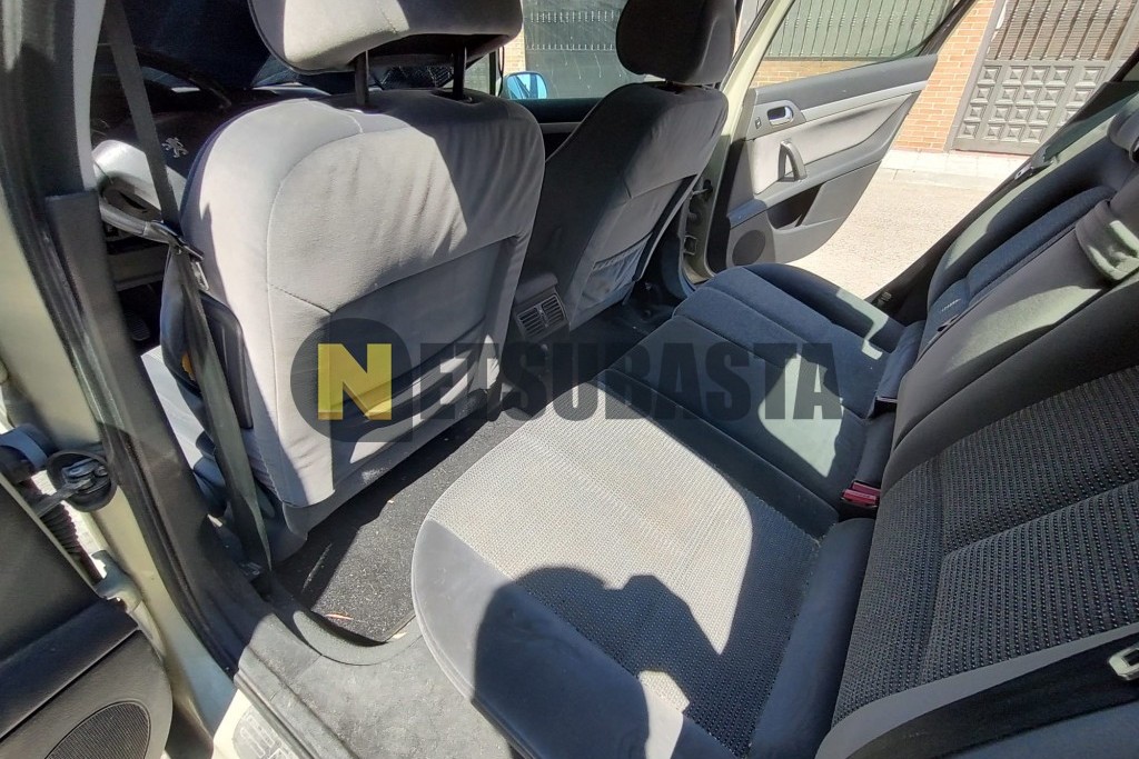Peugeot 407 2.0 HDi 2004