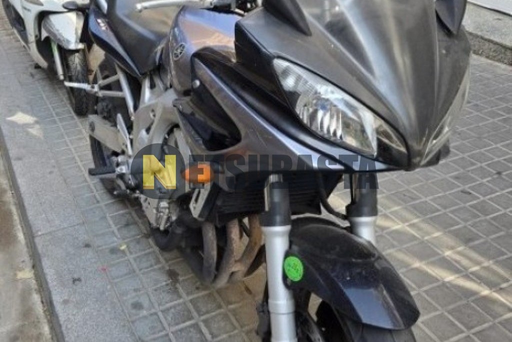 Yamaha FZ6 Fazer 2006