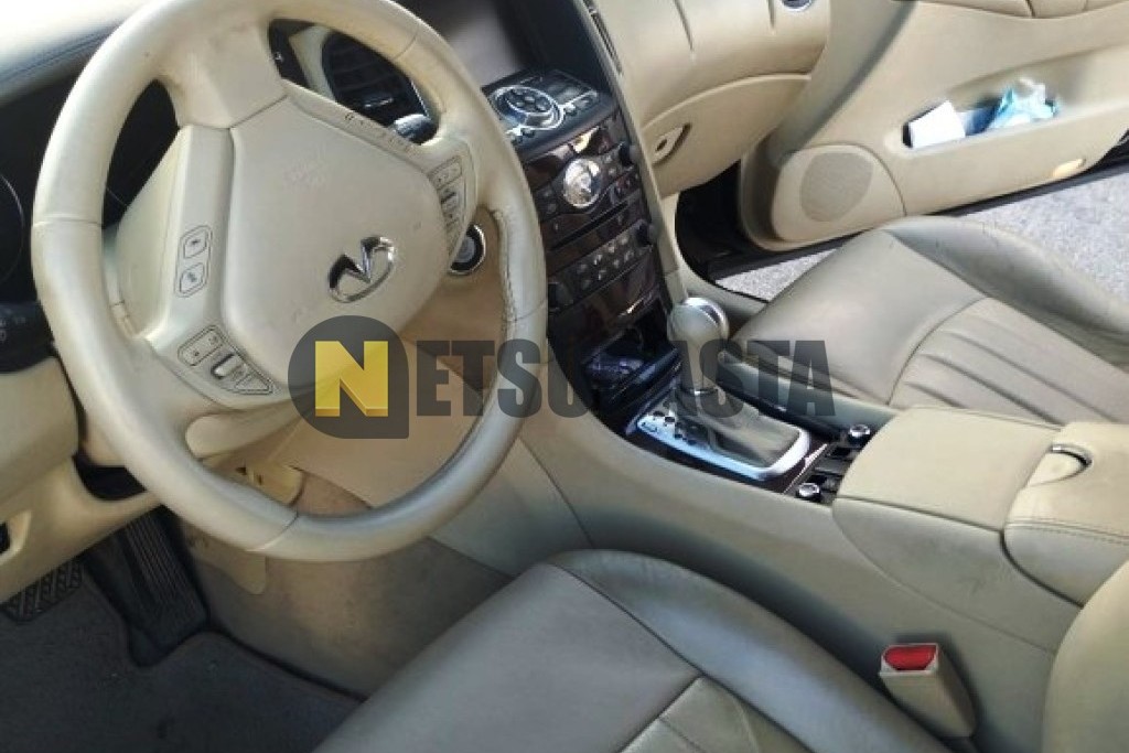 Infiniti EX30d 2010
