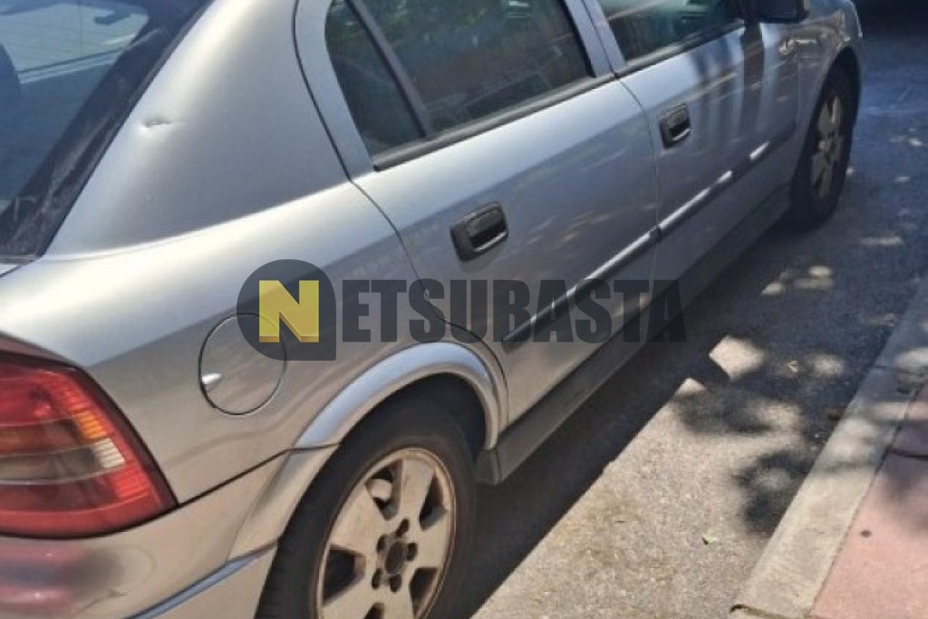 Opel Astra 2.0 DTi 2002