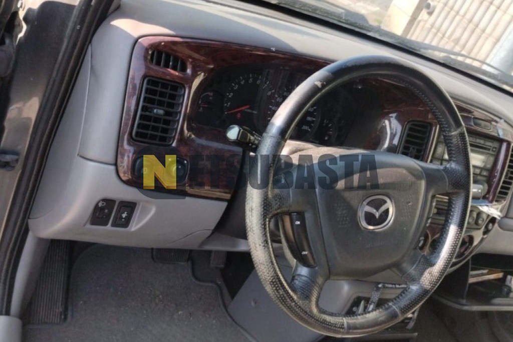 Mazda Tribute 3.0 V6 24v 2003