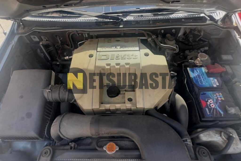 Mitsubishi Pajero 3.2 DI-D Aut. 2001