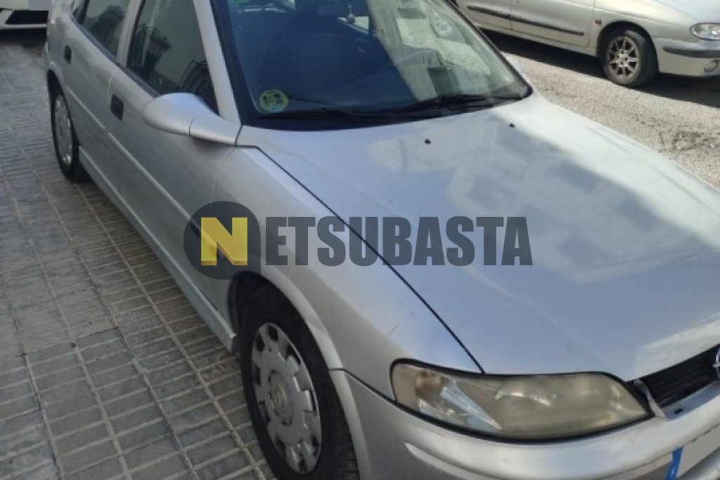 Opel Vectra 1.6 2002