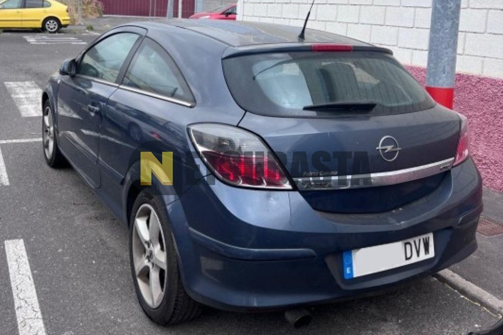 Opel Astra GTC 1.9 CDTi 2006
