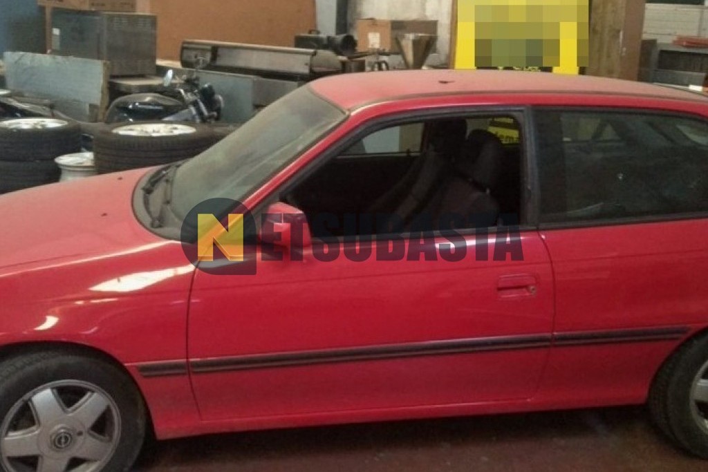 Opel Astra 1.6i 16V 1994