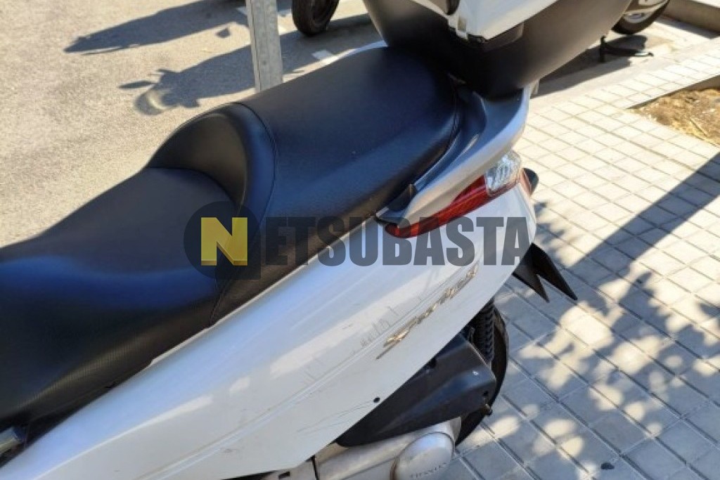 Honda S-Wing 125 2010