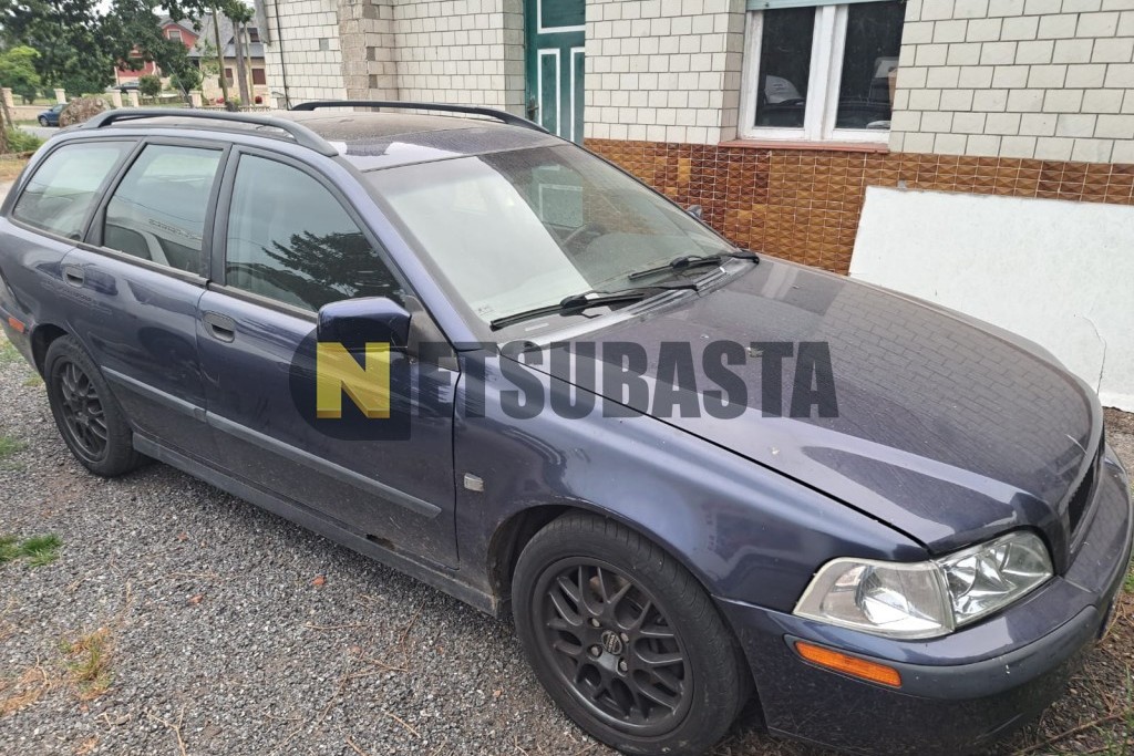 Volvo V40 1.9D 2000