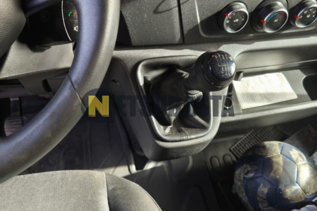Renault Master Furgon 2.3 dCi 2021
