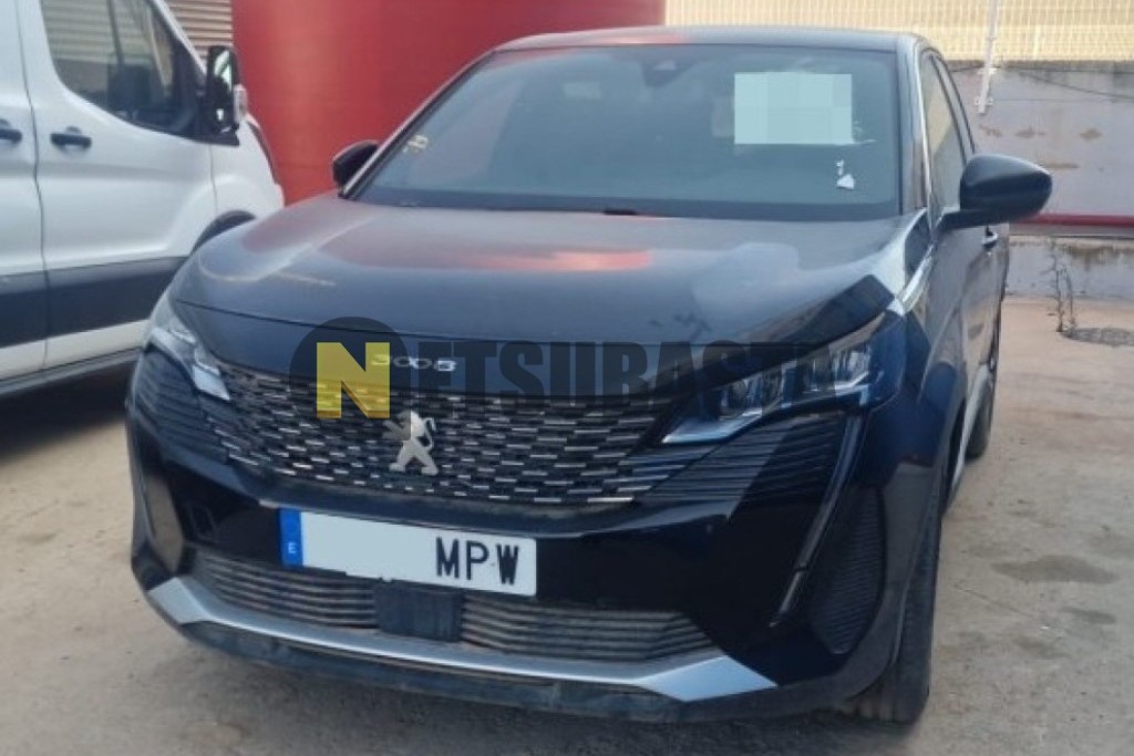 Peugeot 3008 Plug-In Hybrid e-EAT8 2024