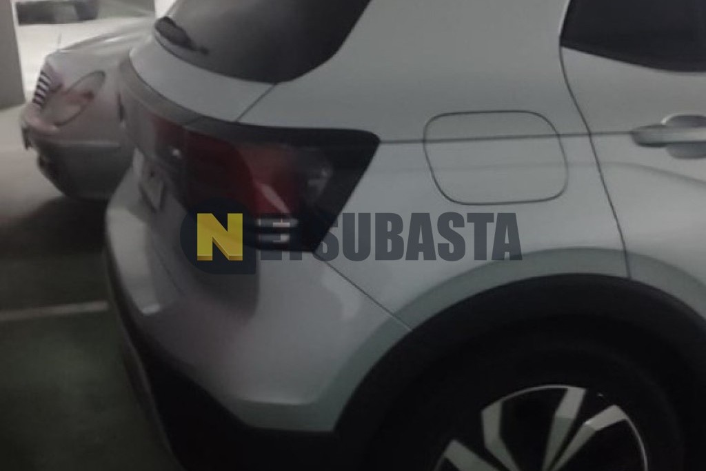 Volkswagen T-Cross 1.0 TSI 2024