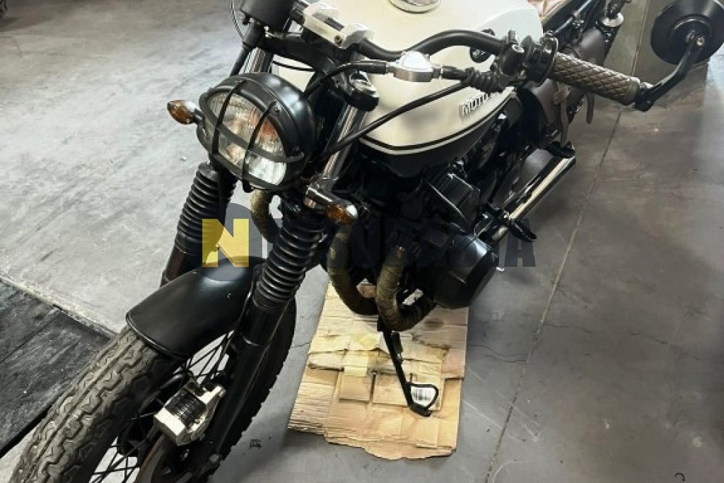Moto Guzzi 400 GTS 1977