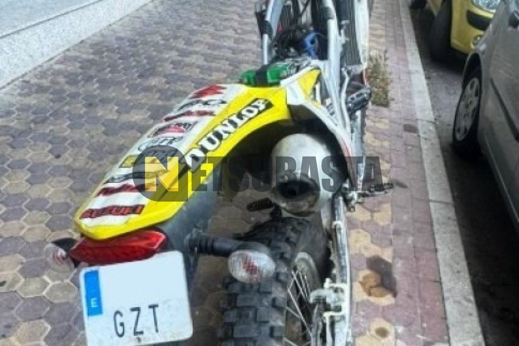 Suzuki RM Z450 2010
