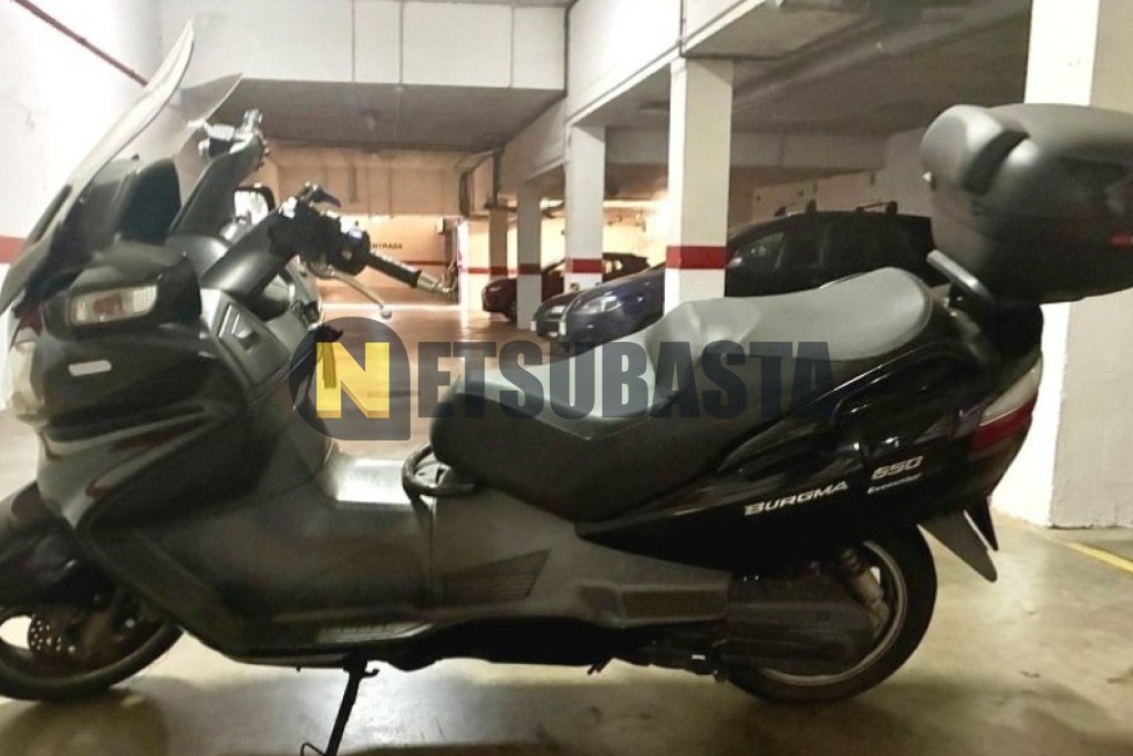 Suzuki BURGMAN 650 Executive 2005